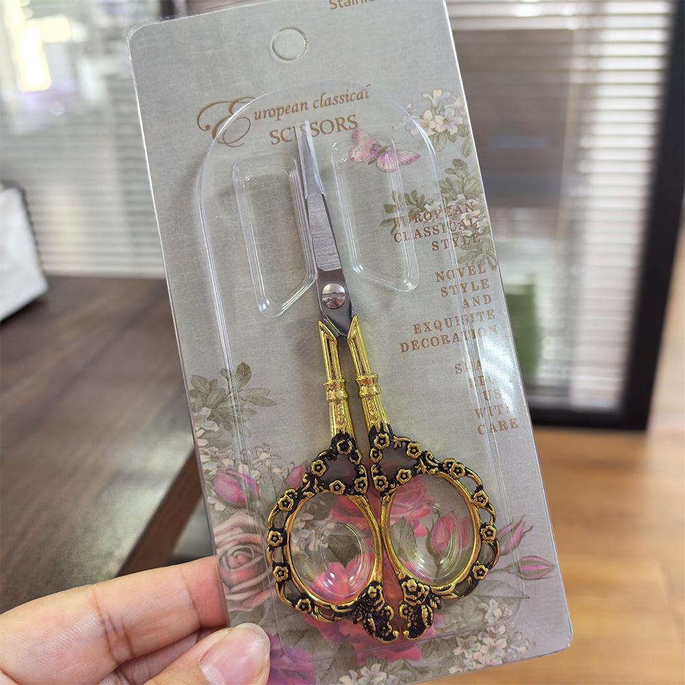 1Pc Classic Vintage Style Scissors for Nail Art Small Professional Sewing Fabric and Crafts At Home Stainless Steel Nail Tools