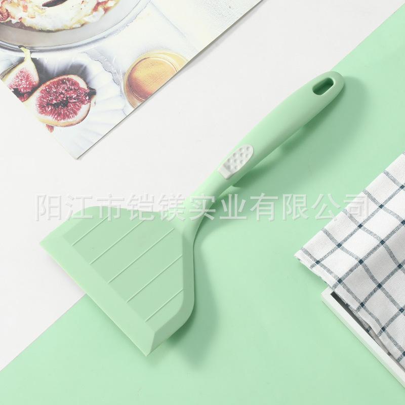 Heat Resistant Silicone Kitchen Utensils Set Easy to Clean Non-Stick Spoon And Cooking Spatula Set Green