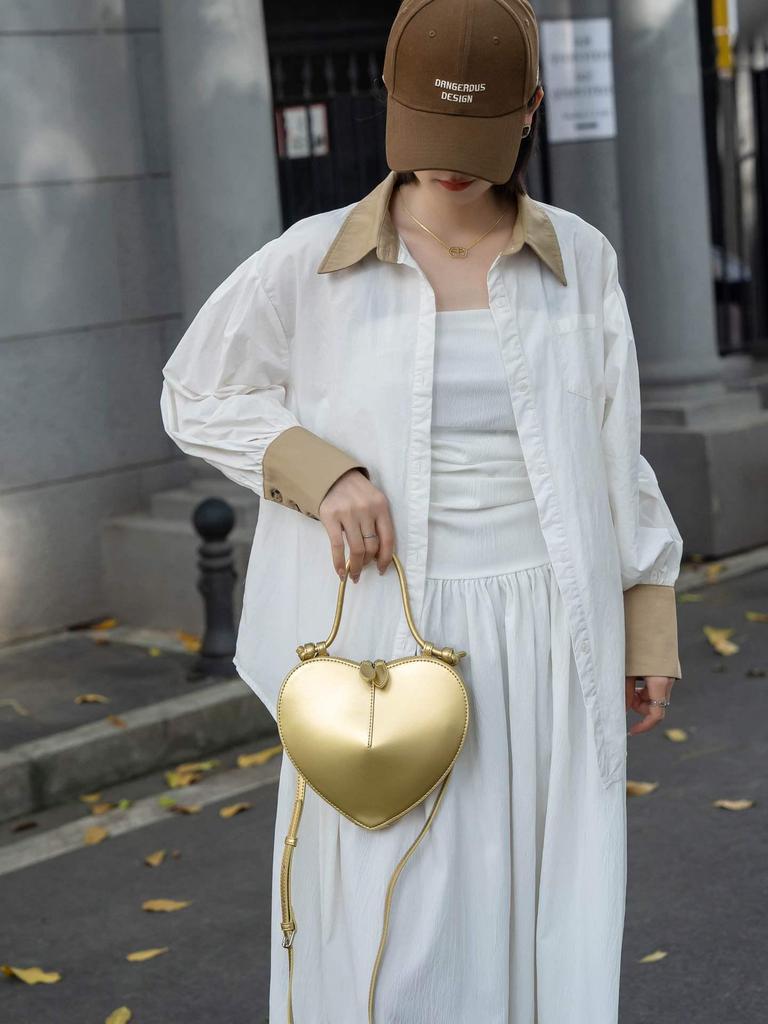 Spring/Summer 2025 Women's Peach Heart Cowhide Crossbody Bag