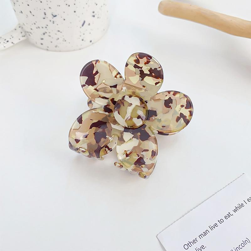 Korean Retro Flower Clip for Women Girls Imitation Acetic Acid Hair Clip Large Shark Clip Hair Accessory Fashion Cute Claw Clip