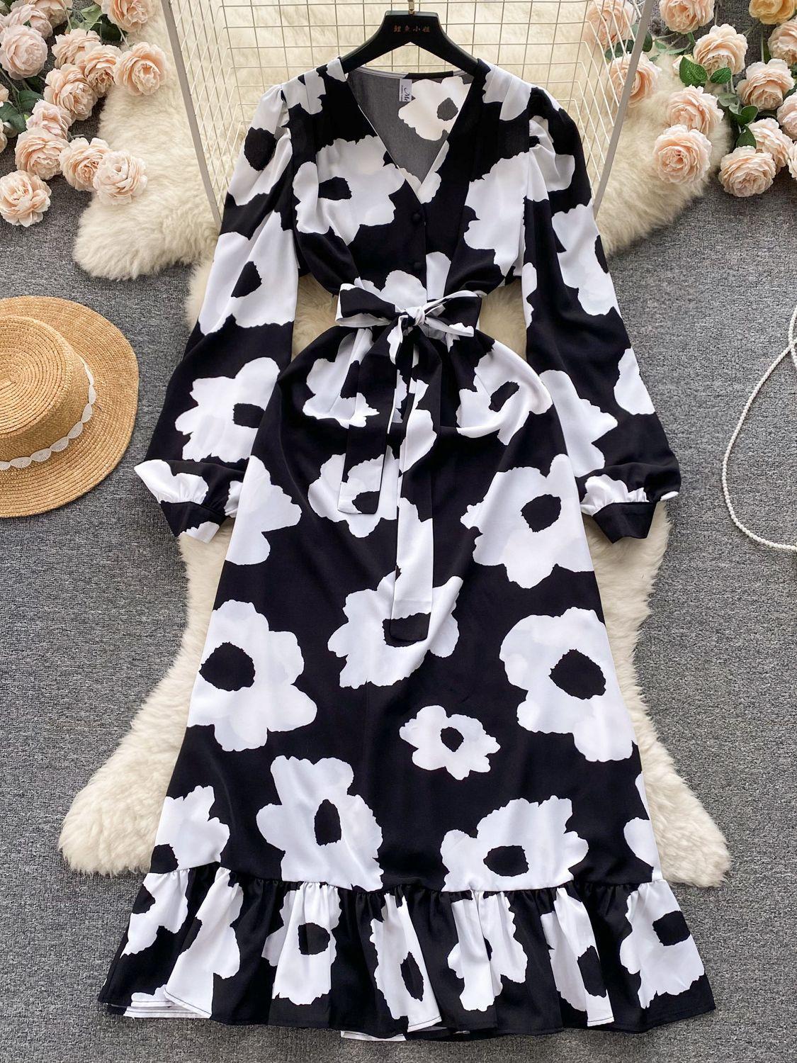 Модное женское платье с цветочным принтом — фото 19