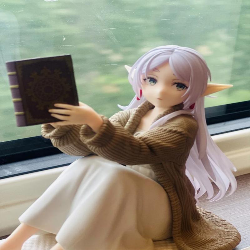 Frieren Beyond Journey End Anime Figure Desktop Cute night-suit Action Figurine Model Doll Toy s no Poseable Articulated Scale Detailed Movable 3