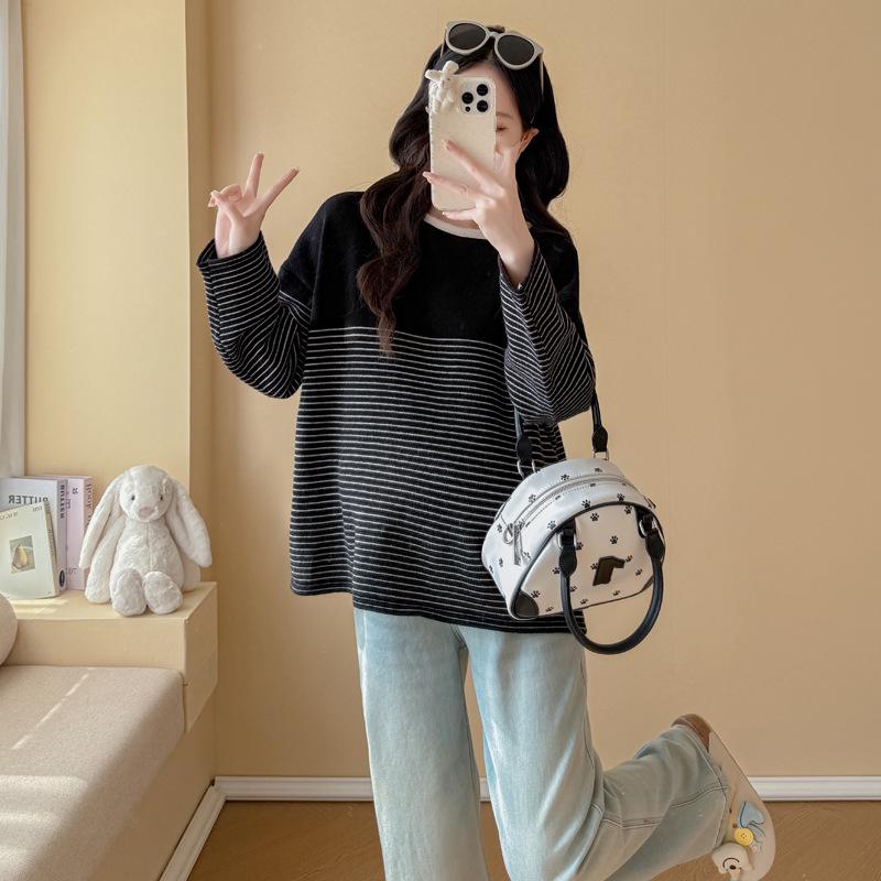 

Real Shot Maternity Striped Sweater and Wide-Leg Pants Set – Casual Loose Slim-Fit for Autumn/Winter M