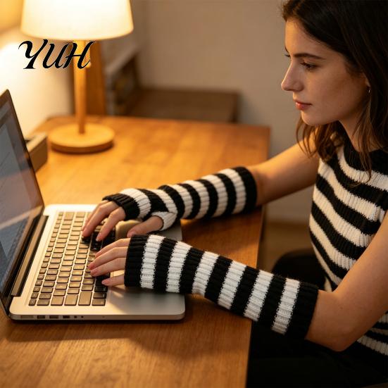 Knitted Arm Warmers for Women Striped Women, Fingerless Sleeves, Soft Comfortable Sleeves Typing Thermal Wrist Autumn Winter, Fashion Accessories