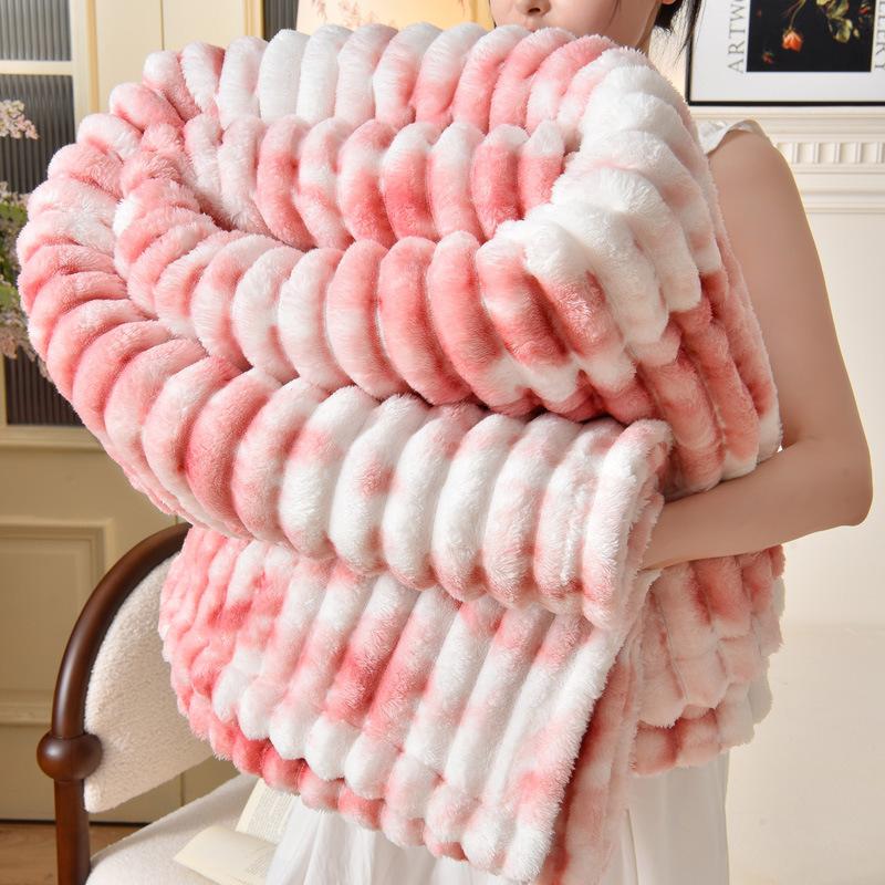 

Rabbit Flannel Thickened Warm blanket for home bedroom Coral Fleece Blanket Office Light Luxury Air Conditioner Nap Blanket 150x200Cm рожевий