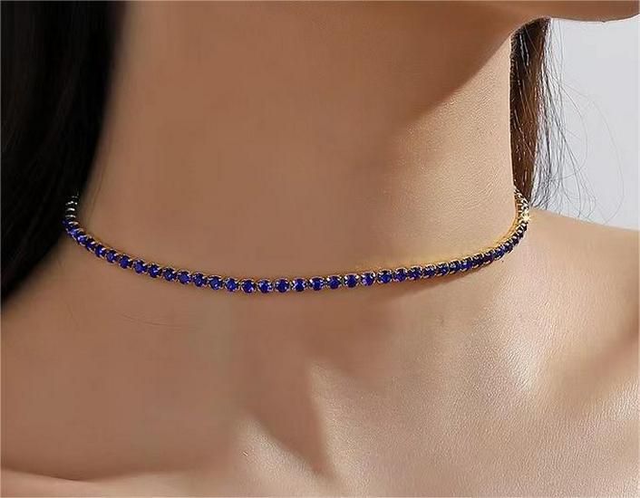 Elegant European-American Rhinestone Choker Necklace for Women