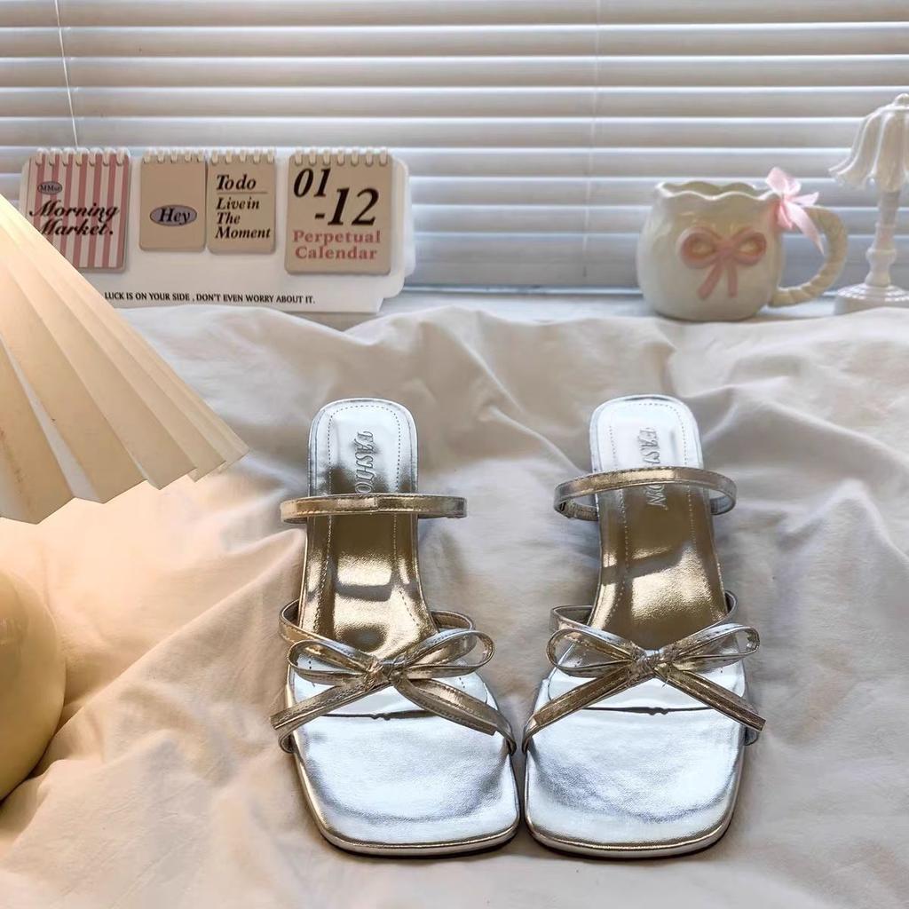 Temperament socialite bow cool slippers female 2025 niche fairy wind thick heel open toe cool slippers female summer outer wear