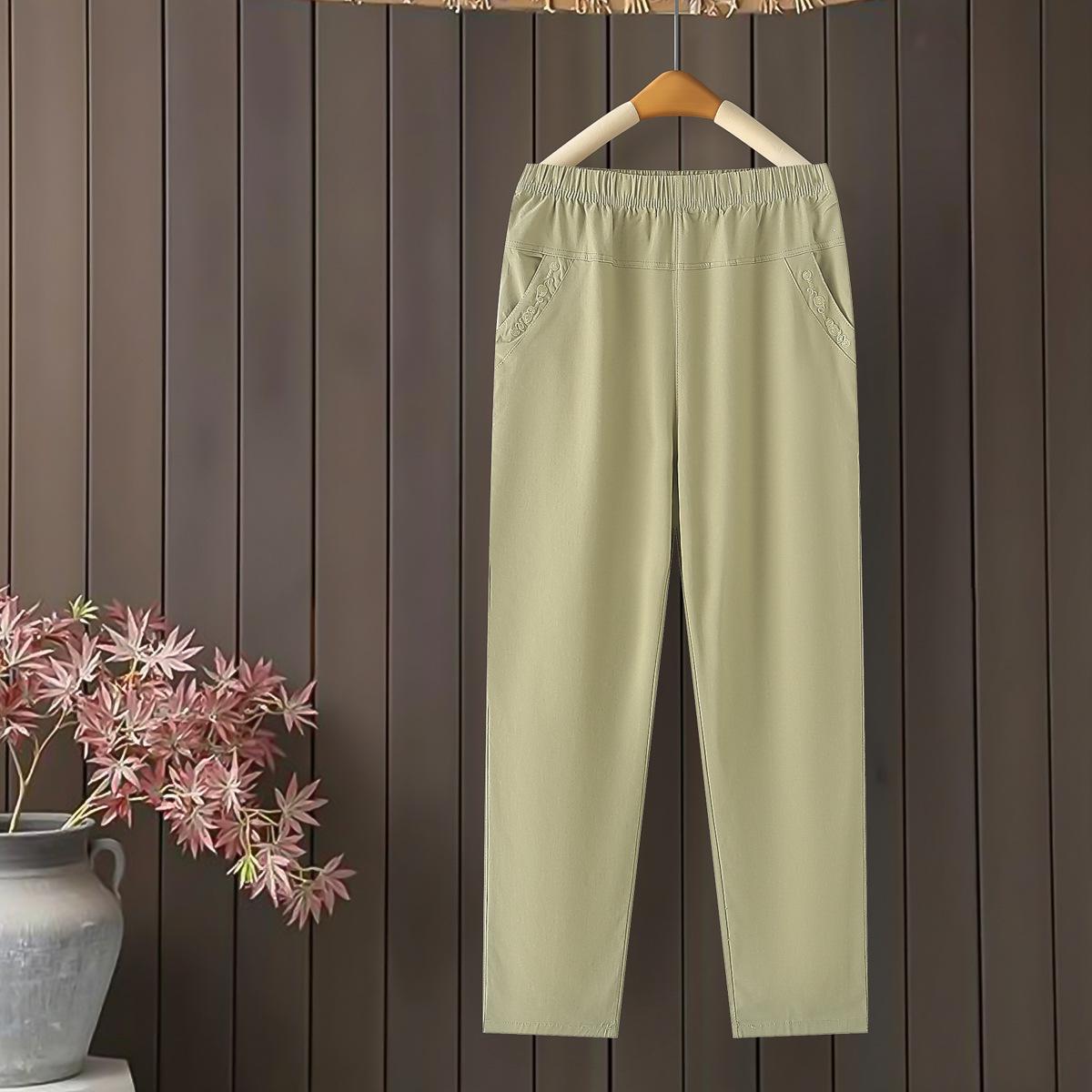 

2026 Versatile Slim-fit Elastic Waist Casual Cropped Pants for Moms and Older Women 5XL (suggested for 135-145 lbs) зелёный