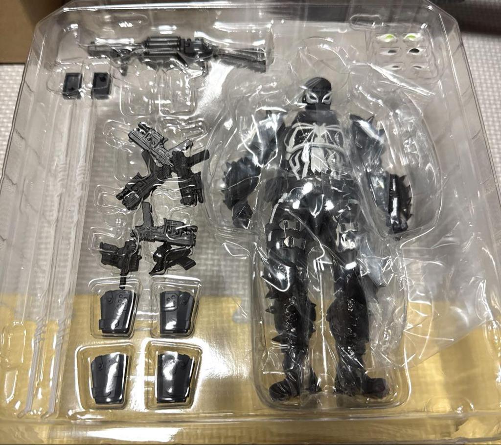 [USED] Amazing Yamaguchi Revoltech Agent Venom