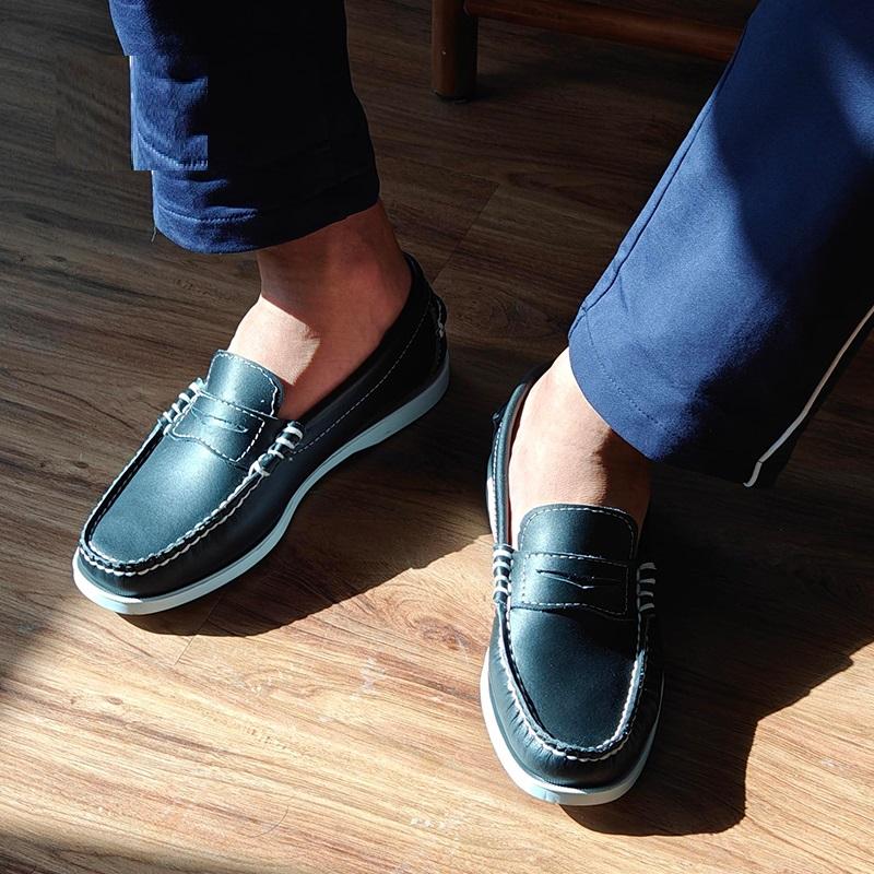 

Модные Мокасины из Натуральной Кожи, Дышащие, Повседневные Лоферы, Кожаная Обувь для Мужчин, Слипоны, Формальные, Итальянские, для Вождения, Плоские, Chaussure Homme 39 коричневый