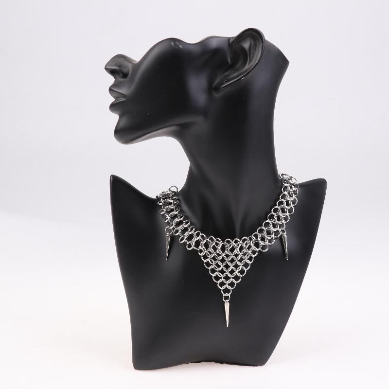Gothic Hollow Ring Concatenation Chain Rivet Pendant Necklace For Women  Vintage Punk Geometric Accessories Gift