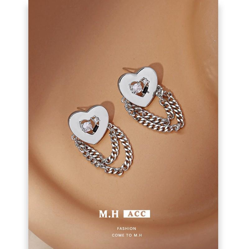 

Harajuku Heart Chain 925 Silver Earrings - Women s High-End Studs, Hip Hop Sweet, Cool Design
