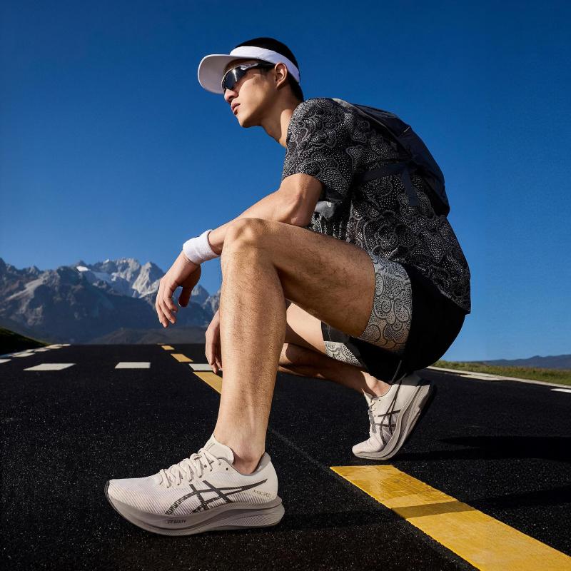 Asics Magic Speed 3.0 Carbon Plate Racing Cushioning Lightweight Low-Top Running Shoes Men Sneaker 1011C189-200
