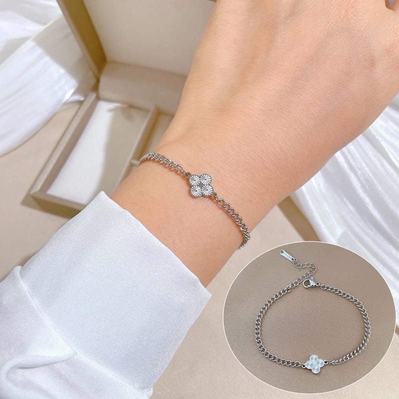 Dongmen Spersonalizowany Minimalistyczny Wiatr Szczęśliwa Koniczyna Spersonalizowana Bransoletka Łańcuszkowa Damska Retro Dziewczyna