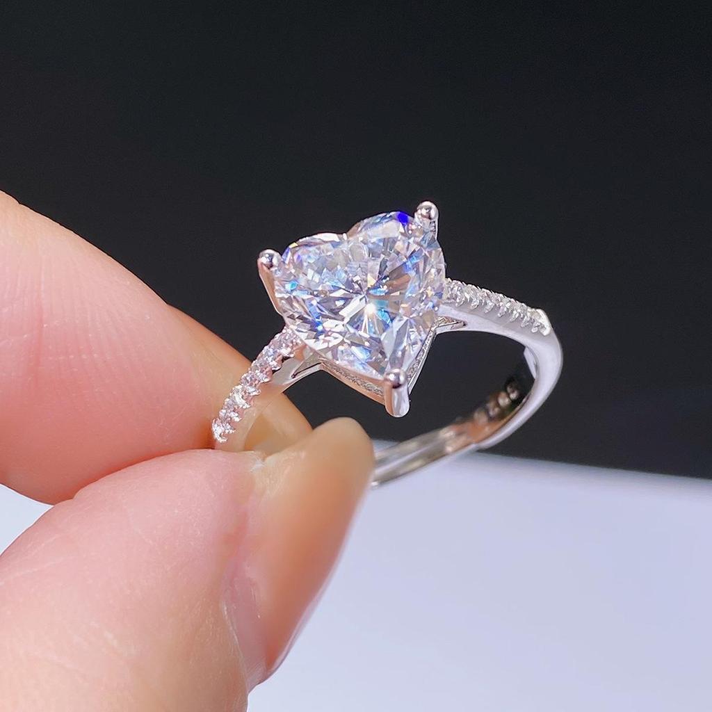 European and American S925 Sterling Silver Engagement Ring with High Carbon Diamond - Women's Heart Design