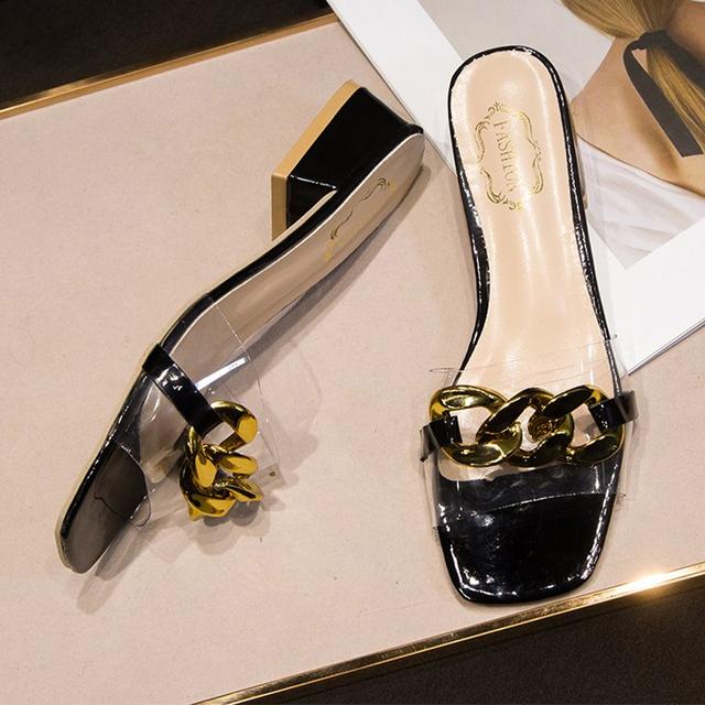 

Женские тапочки. Сексуальная обувь на низком каблуке. Весенние новые дизайнерские сандалии с цепочкой. Шлепанцы из ПВХ с открытой пяткой. Повседневные женские шлепанцы. 39 чёрный