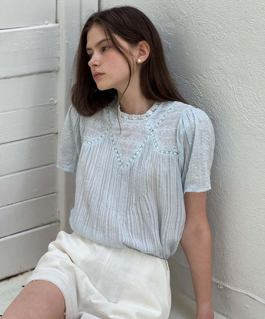 LAUTREDE MIN Letter Pink Blouse
