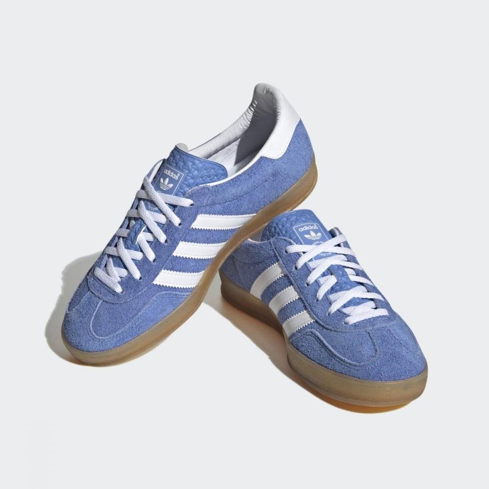 AdidaS Women S Daily Style claSSic Gazelle Indoor Hq8717 220