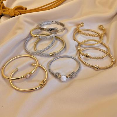 Bracciali – Bracciali a polsino