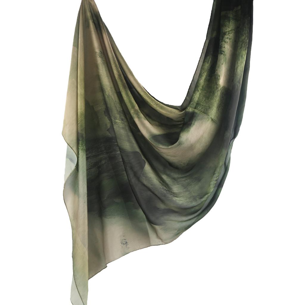 Silk Print Scarf With Ethnic Pattern For Fashionable Women And Cold Weather