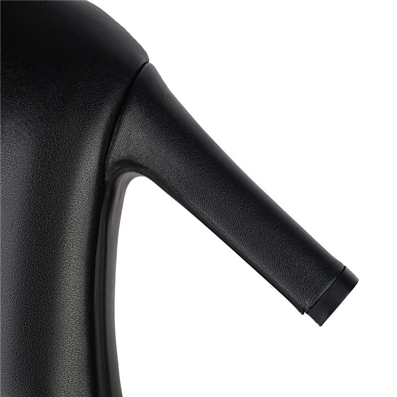 Damen High-Heel Stiefel Herbst und Winter neu Europäische und amerikanische Stiefel mit dickem Absatz und Fransen Übergröße mittelhohe Stiefel