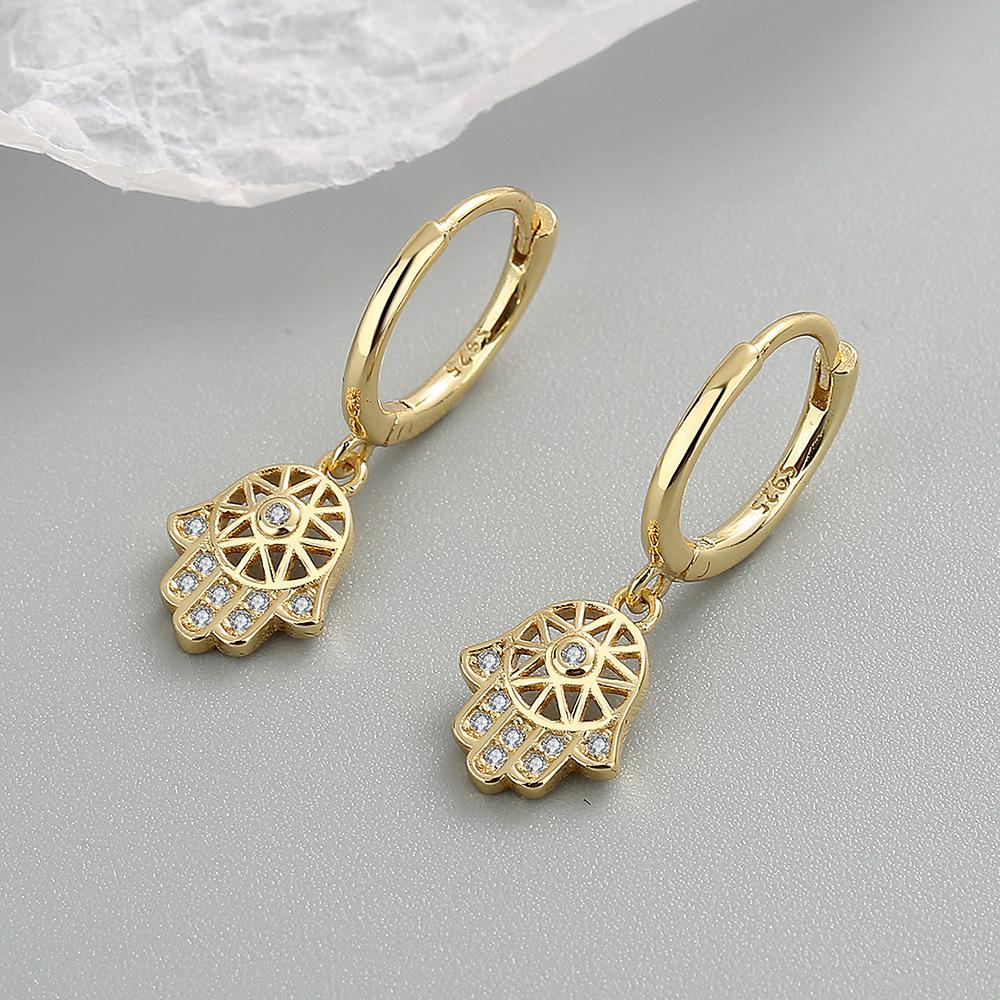 Fashionable Zircon Devil Hand Hoop Earrings For Women Versatile Ear Cuffs Stylish Jewelry