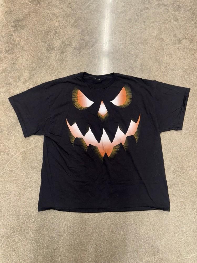Vintage Y2K 00’s Jack O’lantern Halloween Graphic T-shirt Size XL Men’s Black Unisex T-Shirt