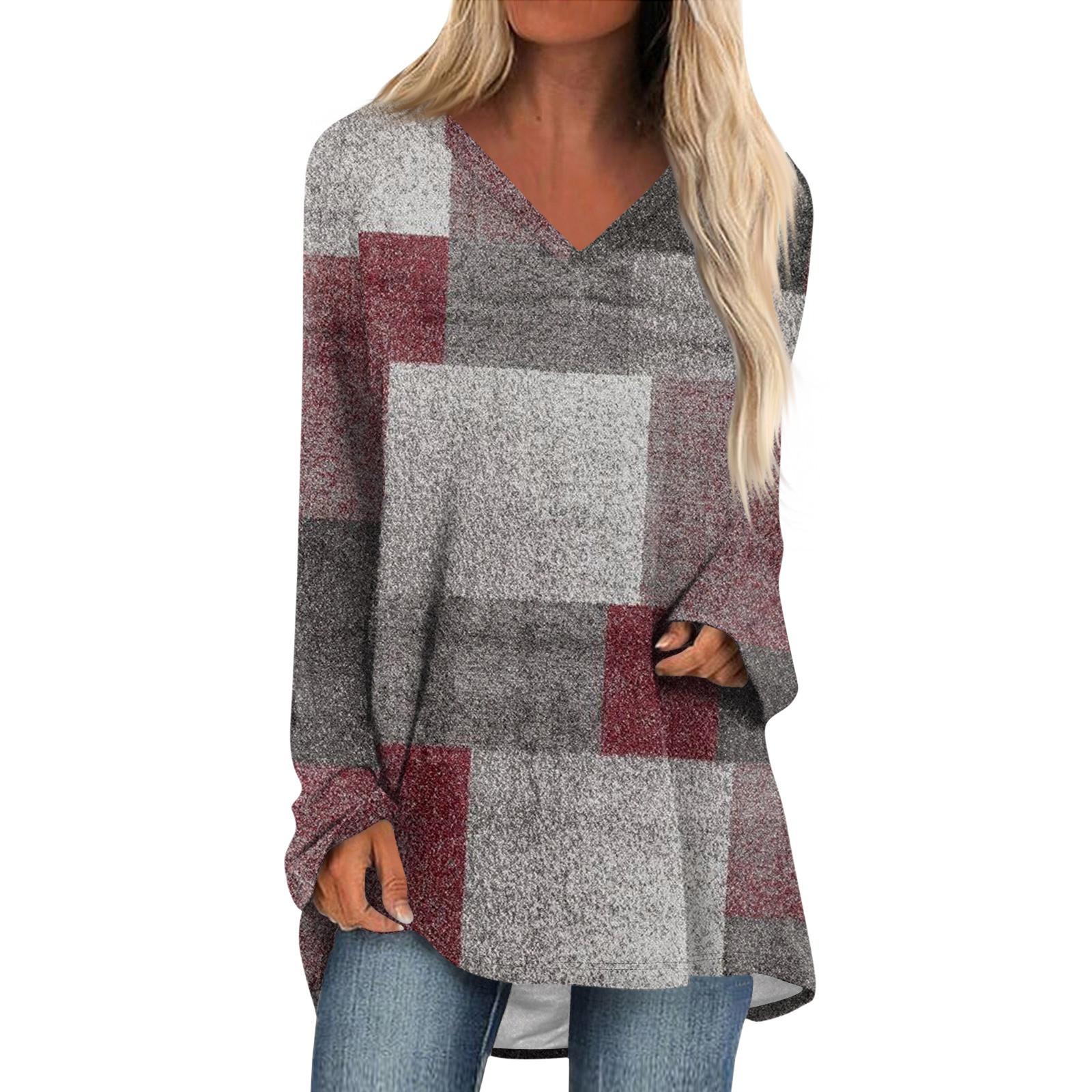 Женская и зимняя футболка с длинными рукавами и V-образным вырезом с принтом — фото 9