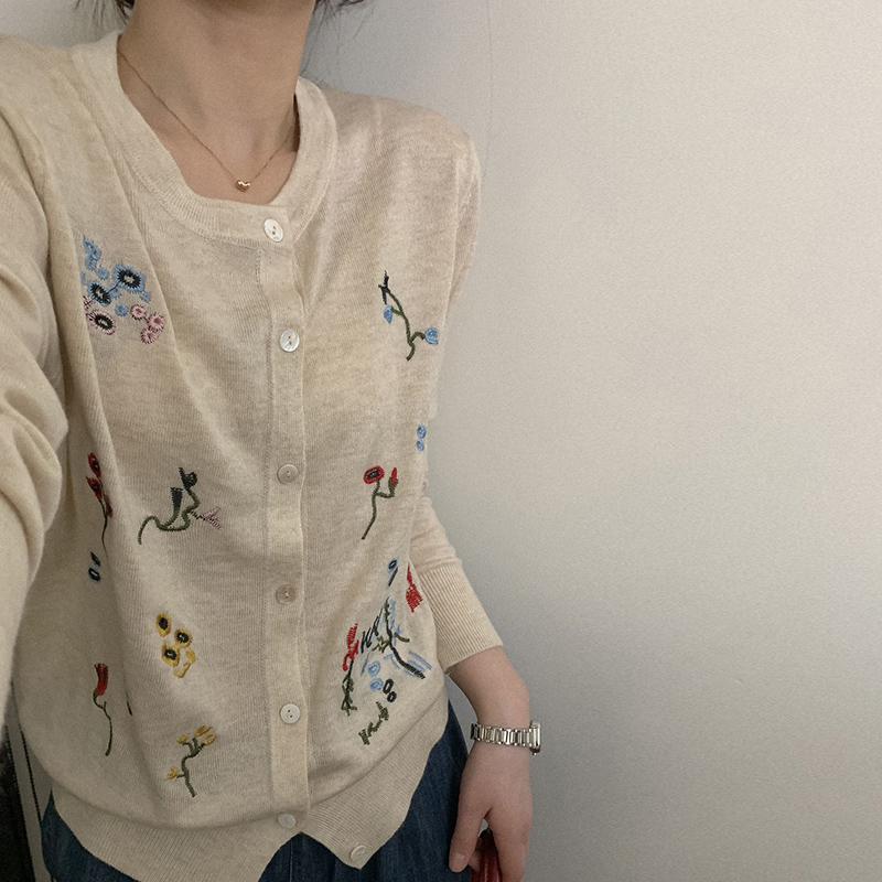 Leichte Strickjacke für Damen aus 50 % Wolle und 50 % Maulbeerseide – vielseitige Strickware für 4 Jahreszeiten für ganzjährigen Komfort und Stil