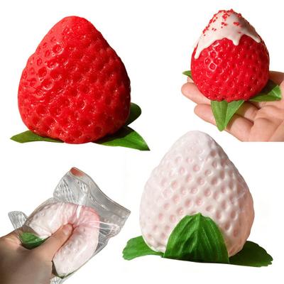 Çilek Sıkma Oyuncak Yumuşak Stres Topu TPR Yavaş Sekmeli Decompression Oyuncak Gerçekçi Pembe Beyaz Çilek Şeklinde Taşınabilir Fidget Oyuncak Hediyeler