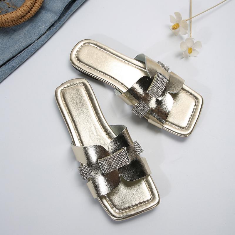 Large-sized Open-toe Rhinestone Flip-flops Summer Square Toe Flat Shoes Casual Beach Slippers