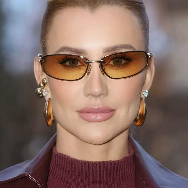 Ovale rammeløse Y2K luksussolbriller merkedesign high-end styling punk-solbriller utendørs retro personlighetssolbriller kvinner