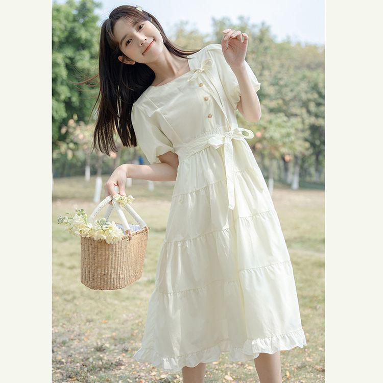 Retro Sommerkleid mit Puffärmeln, Schleifenbändern und taillierter Taille