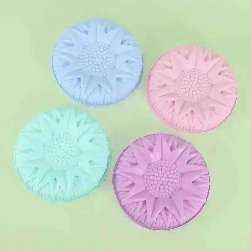 

New 3D Sunflower Silicone Mold DIY Sunflower Shaped Dessert Mousse Bread Pastry Baking Shaping Mold Kitchen Baking Cake Pie Mold
