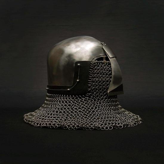 Medieval Bascinet Nasal Helmet with Chainmail Aventail Knight Armor Helmet for LARP, SCA, and Cosplay Gift