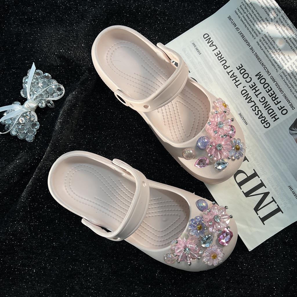 Good-Looking Pink Fairy Flower Cluster Ballet Hole Shoes Summer Women'S Cool Slippers Bag Head Wear Non-Slip Casual Sandals