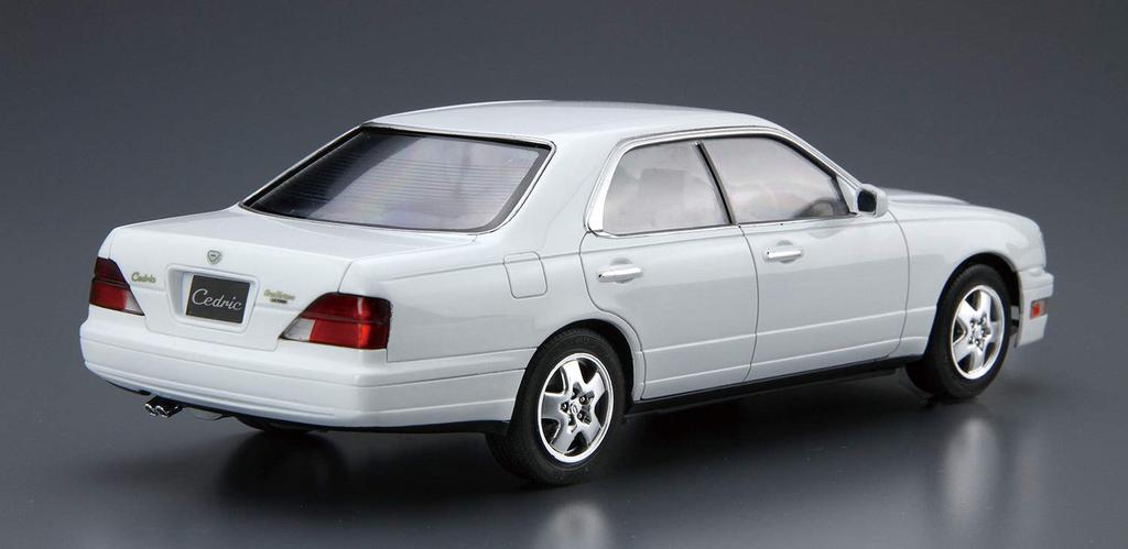 AOSHIMA The Model Car Series Nissan Y33 Gran Turismo Altima 1995 Plastic Model 1/24 No.95 Cedric/Gloria