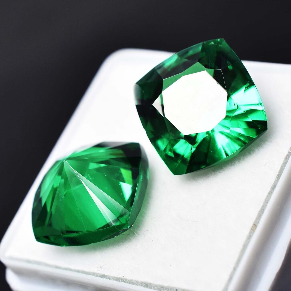 20.54 Ct NATURAL Garnet CUSHION CUT Green   Loose Gemstone Pair