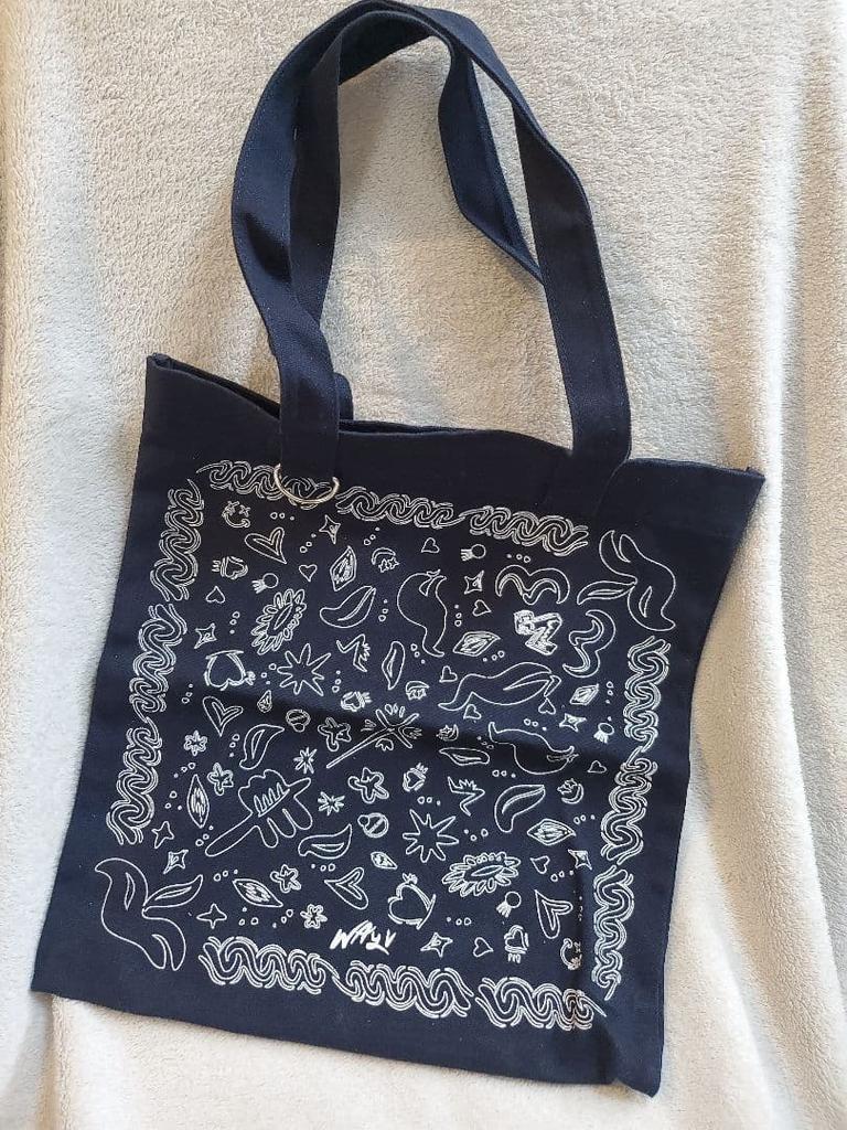 [USED] WayV Ten Design Illustration Bag Holiday NCT