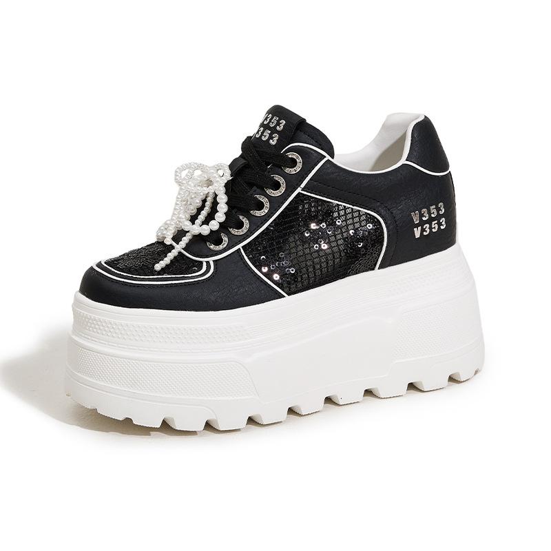 

Platform white shoes women s 2025 summer new hollow breathable mesh sandals versatile casual shoes inner height increase women s shoes 39 чёрный