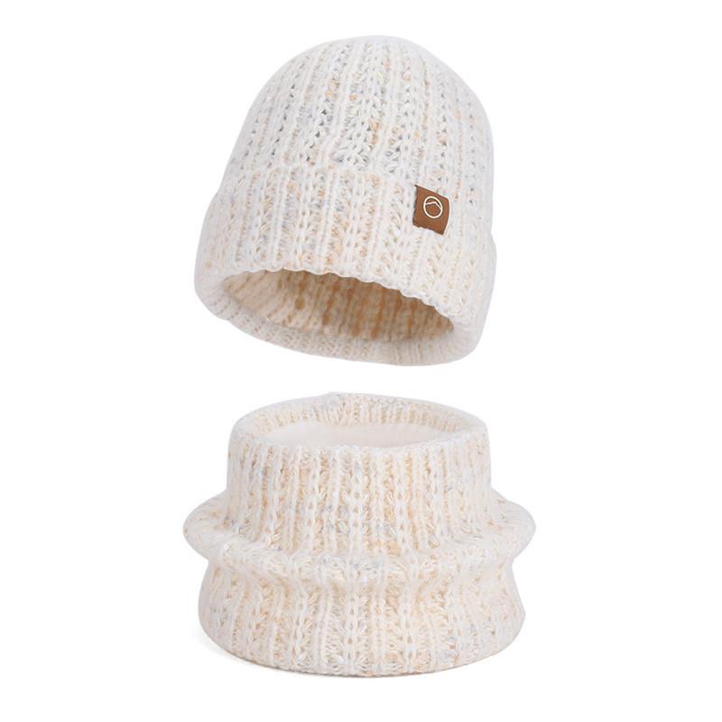 Fashionable Womens Knitted Beanie And Neck Cover With Material For Winter Protection белый