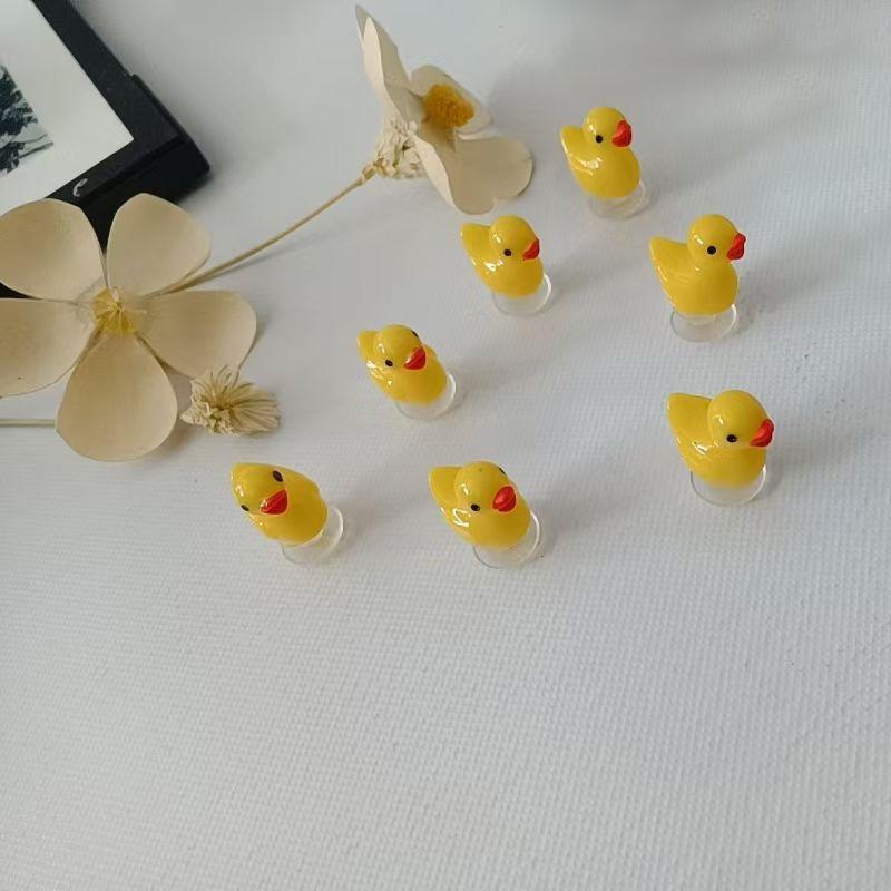 10 Adet Sevimli Karikatür Ördek Ayakkabı Süsü Kadın Erkek Ayakkabı Aksesuarları İçin Kendin Yap Ayakkabı Çiçekleri Çıkarılabilir Dekoratif Tokalar