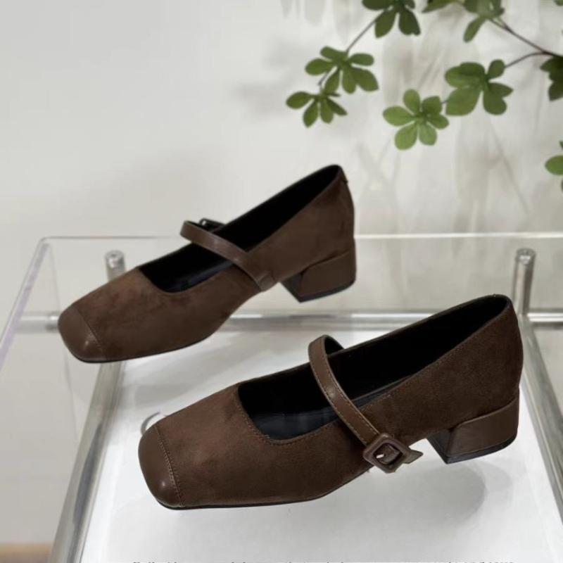 Fashion Retro Mary Jane Shoes 2025 New Square Toe Shallow Mouth Straight Buckle with Thick Heel Patchwork Fashionable Single Shoe