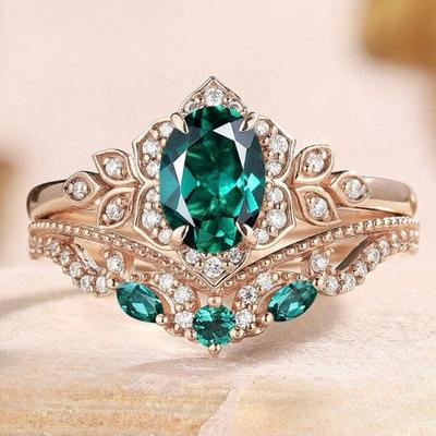 European and American New Fashion Crown Shape Green Zircon Inlaid Personalized Luxury Women's Ring