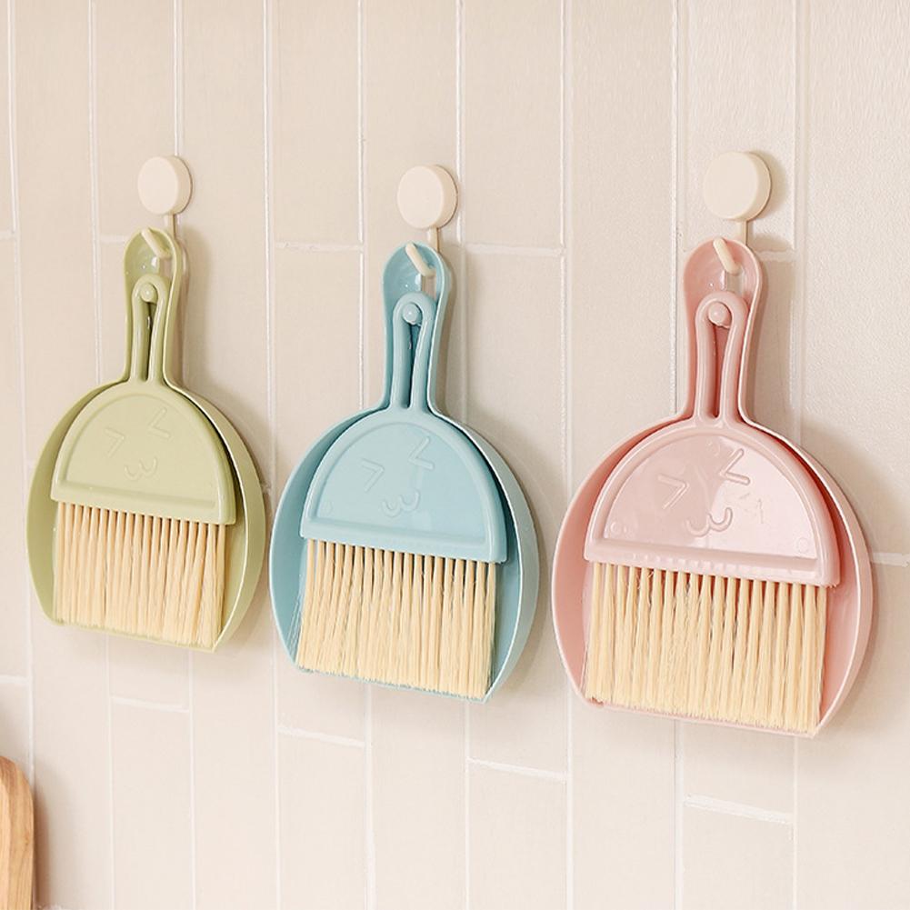 Small Broom Dustpan Set Mini Sweeping Small Dustpan Desktop Clean Broom Plastic Garbage Shovel Sweeping Hair Scanning