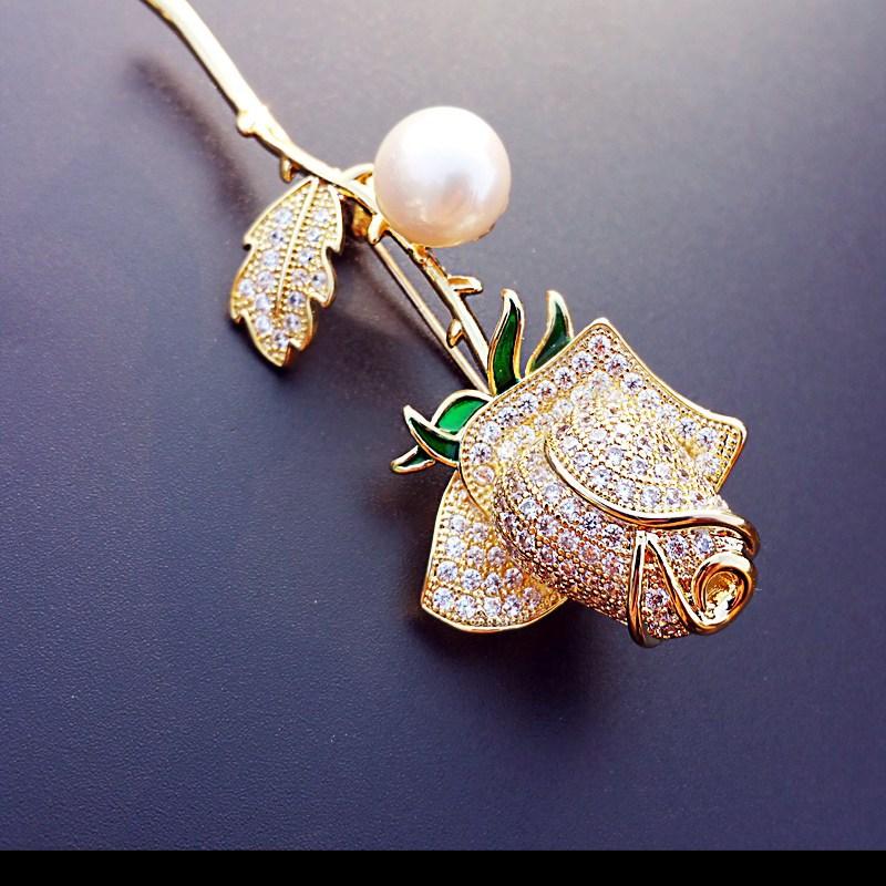 Mode Strass Botanische Rosette Blume Perle Broschen Für Frauen Party Schmuck Accessoires Geschenke