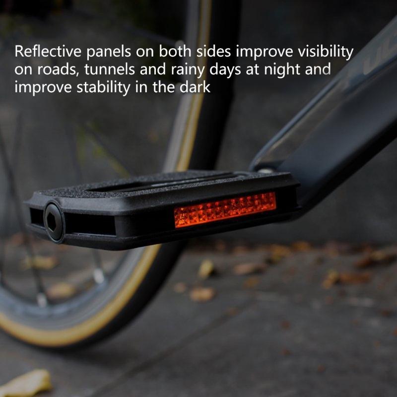 Reflective Sheet Safety Cycling Pedals Nonslip Road Bicycles Pedals with Sandpaper Surfaces Mountain Bicycles Pedals
