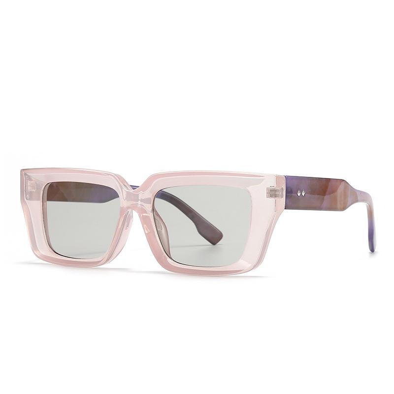 

Classic Rivet Brand Style Concave Frame Square Sunglasses Women For Men Luxurious Designer Vintage Sun Eyeglasses Popular Punk Driving Use Shade