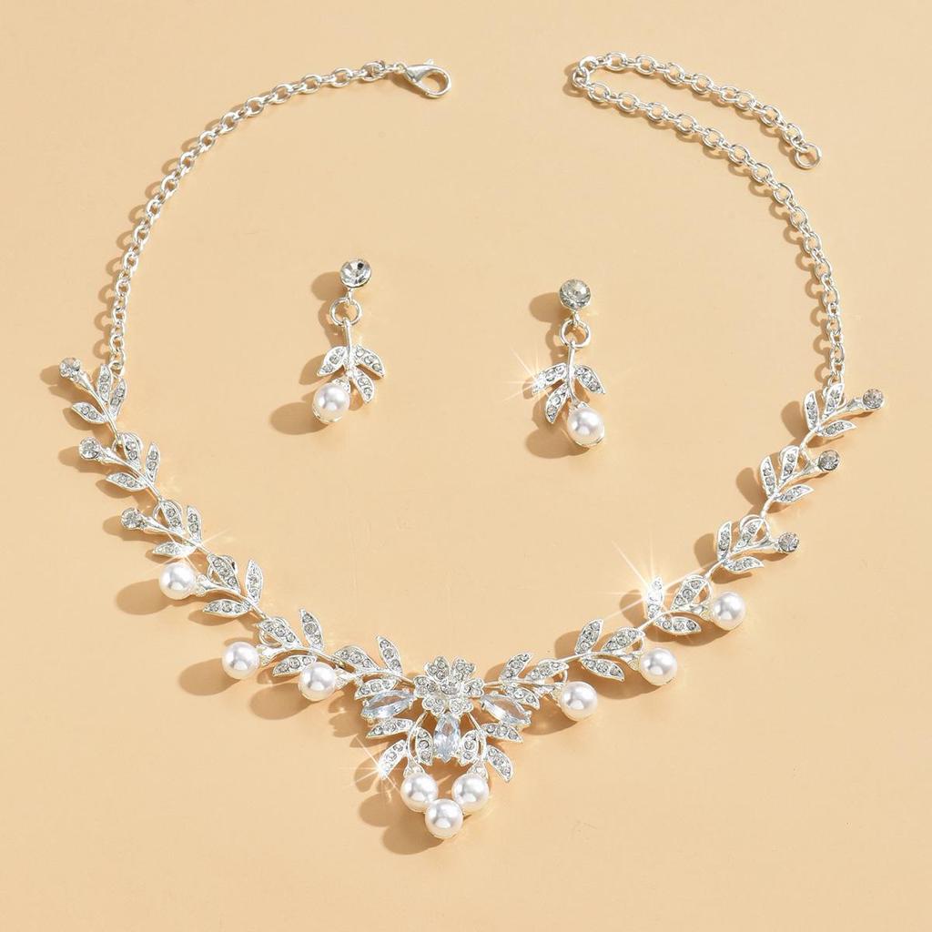 Mori Style Bridal Jewelry Set: Exquisite Zircon Flower Necklace & Earrings for Weddings and Evening Dresses