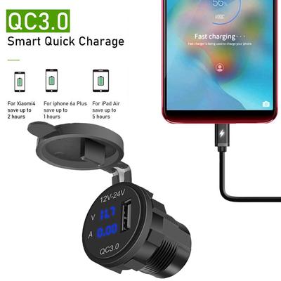 Motor QC 3.0 USB Telefonlader Rask Strømadapter Digitalt Voltmeter Spenningsvisning Kjøretøy DC12V-24V Vanntett Stikkontakt